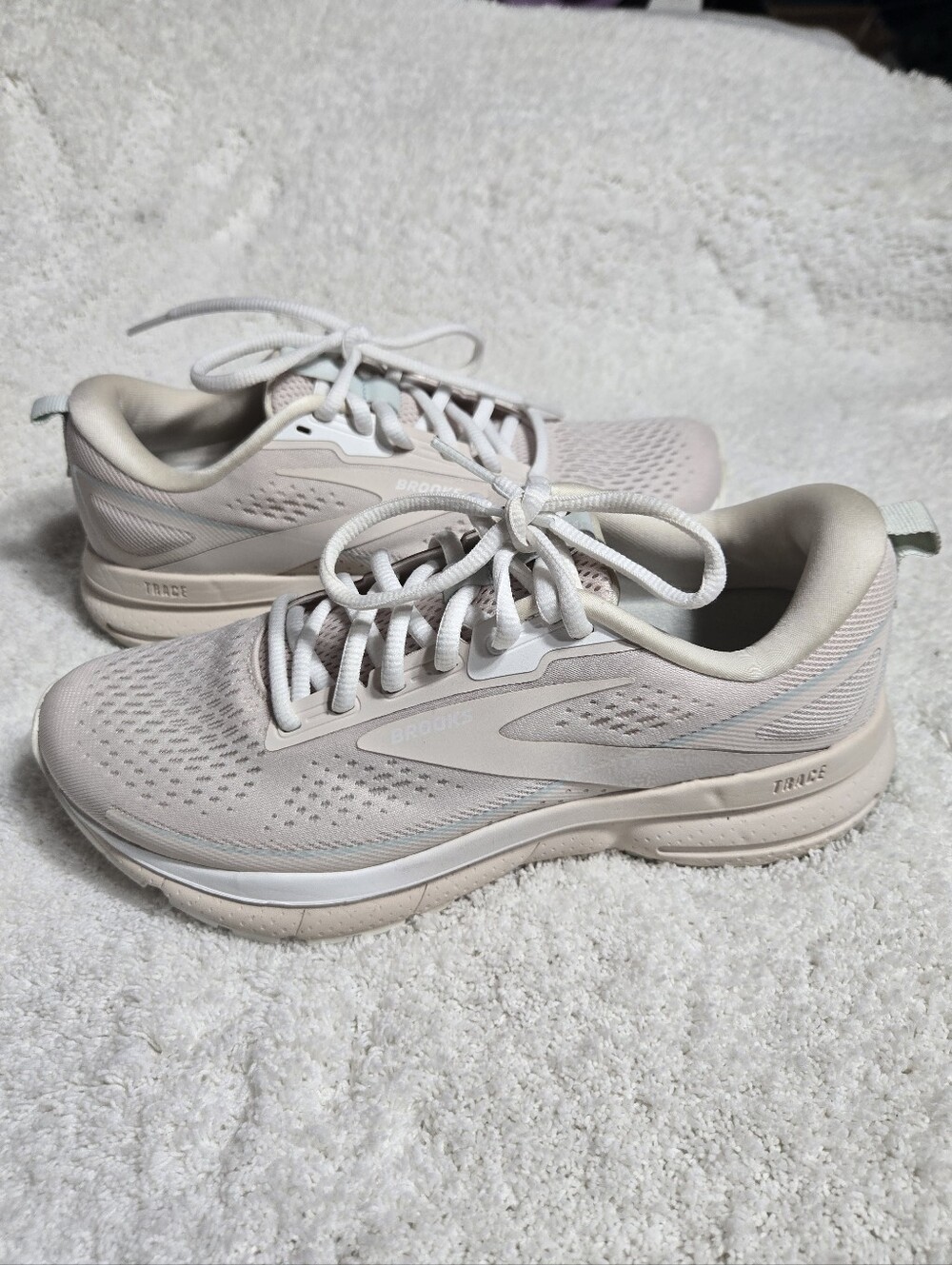 Brooks Women’s Trace 3 Road Running Sneakers Sz 7.5 Medium B Tan - Picture 3 of 14